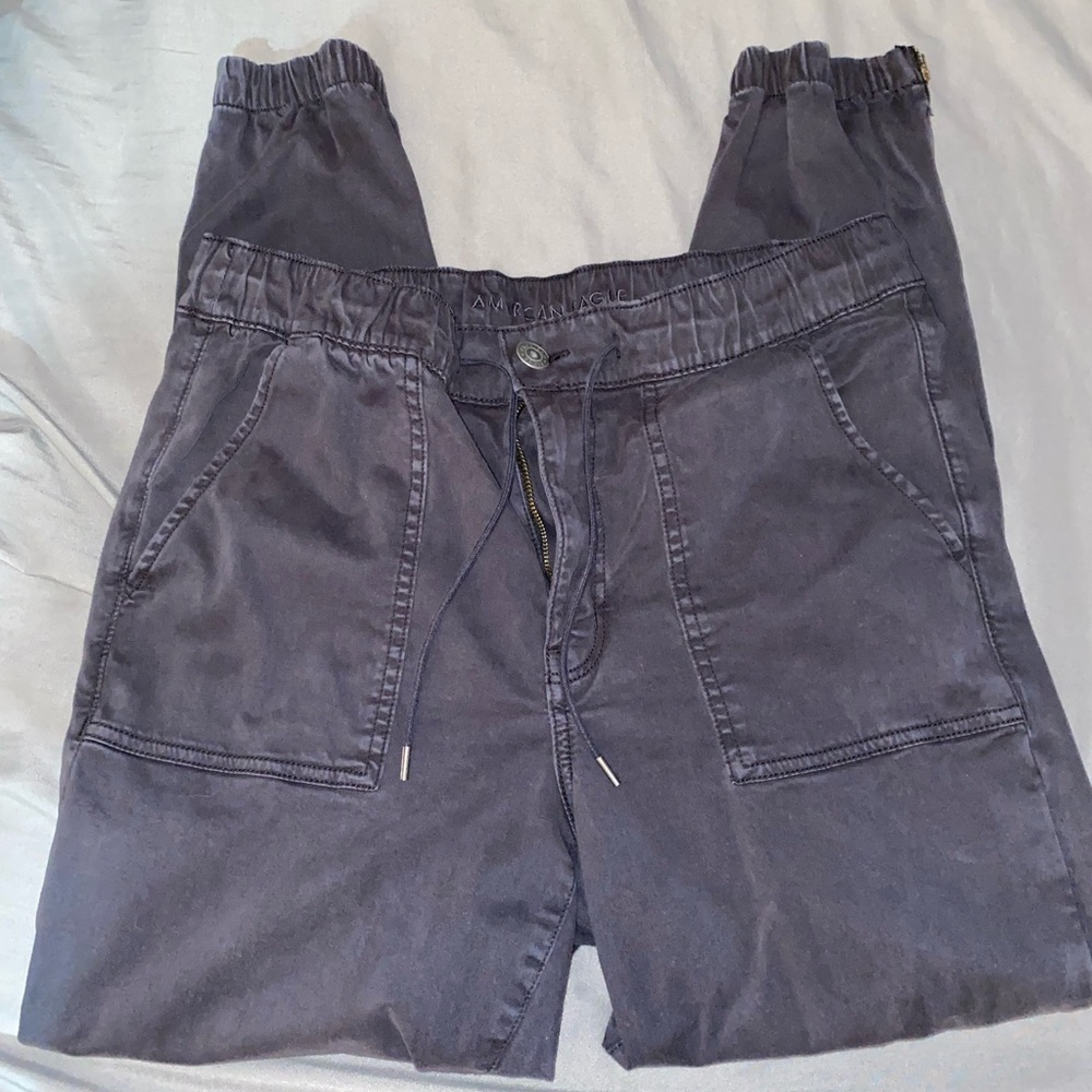 American Eagle Joggers